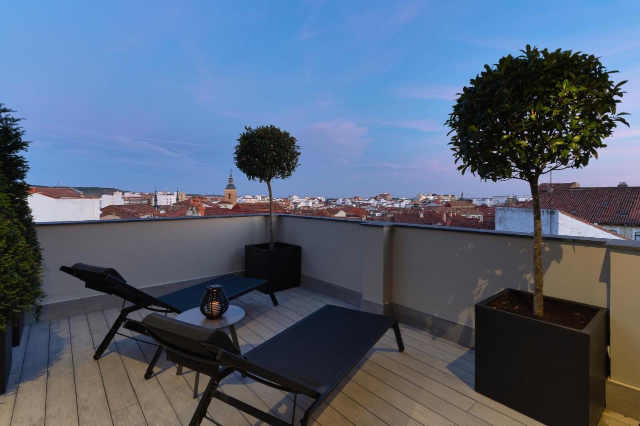 Mauro Suites León Εξωτερικό φωτογραφία